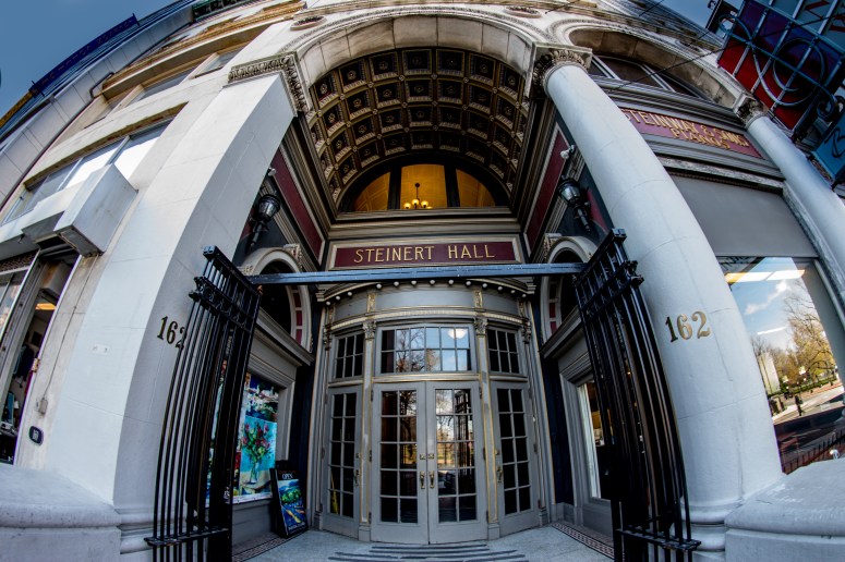 SteinartHall